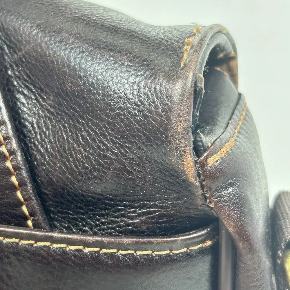 Wilson Leather Messenger Bag Brown Crossbody Tablet Snap Adjustable Pockets